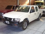 <s>Isuzu Pick-up Doble Cabina</s> (vendido)