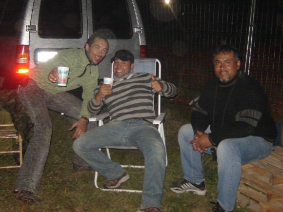 tomando unos tragos con mi tio